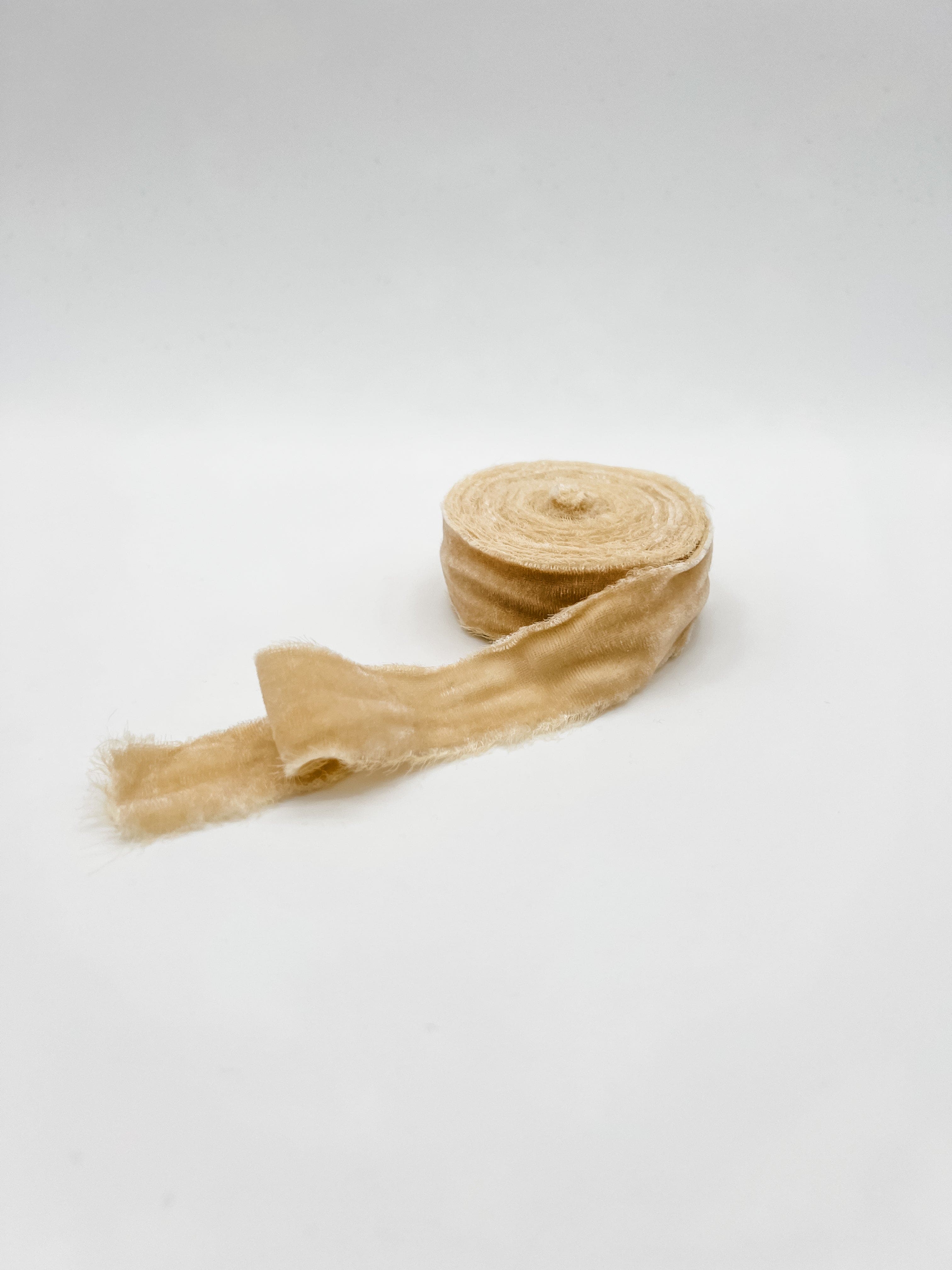 1.25" Raw Edge Velvet