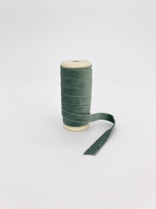 Thin Chirstmas Green Velvet Ribbon