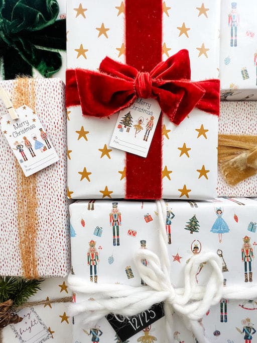 Deluxe Holiday Wrapping Kit - Nutcracker