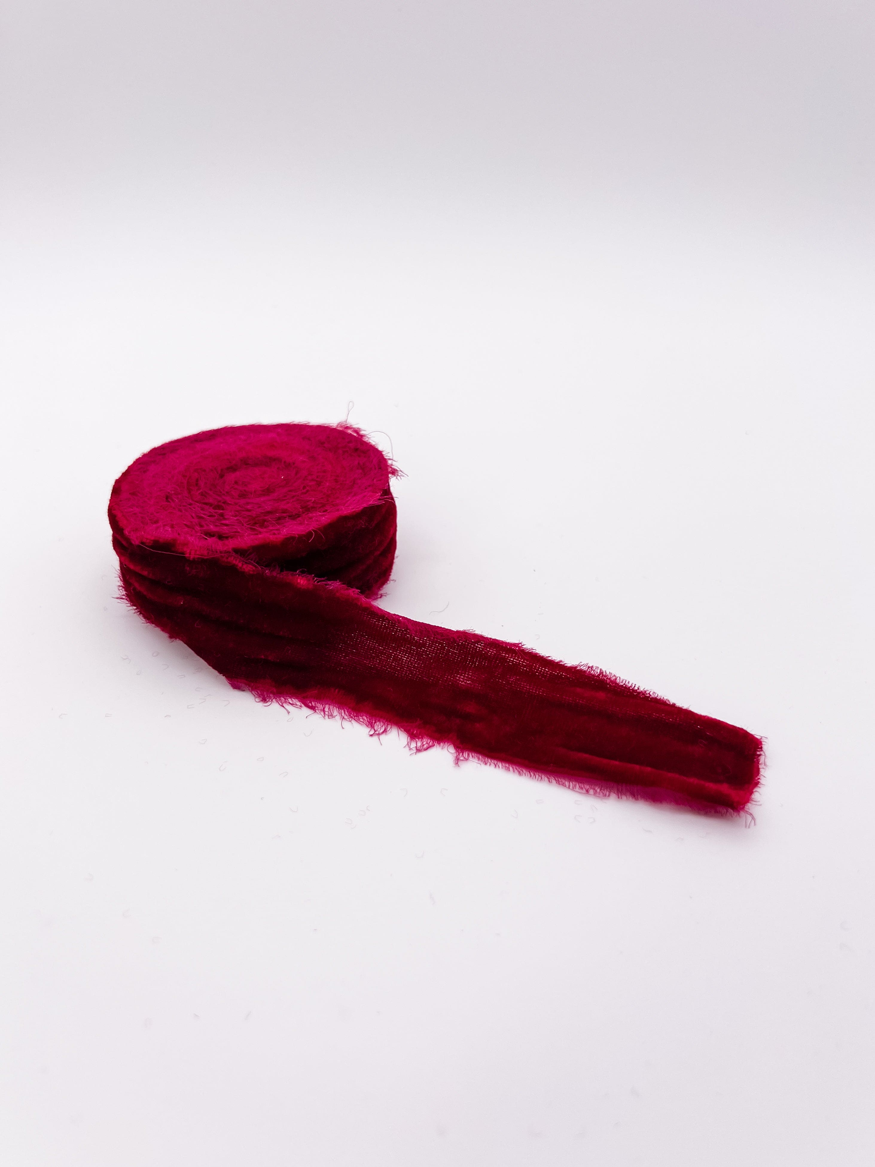 1.25" Raw Edge Velvet