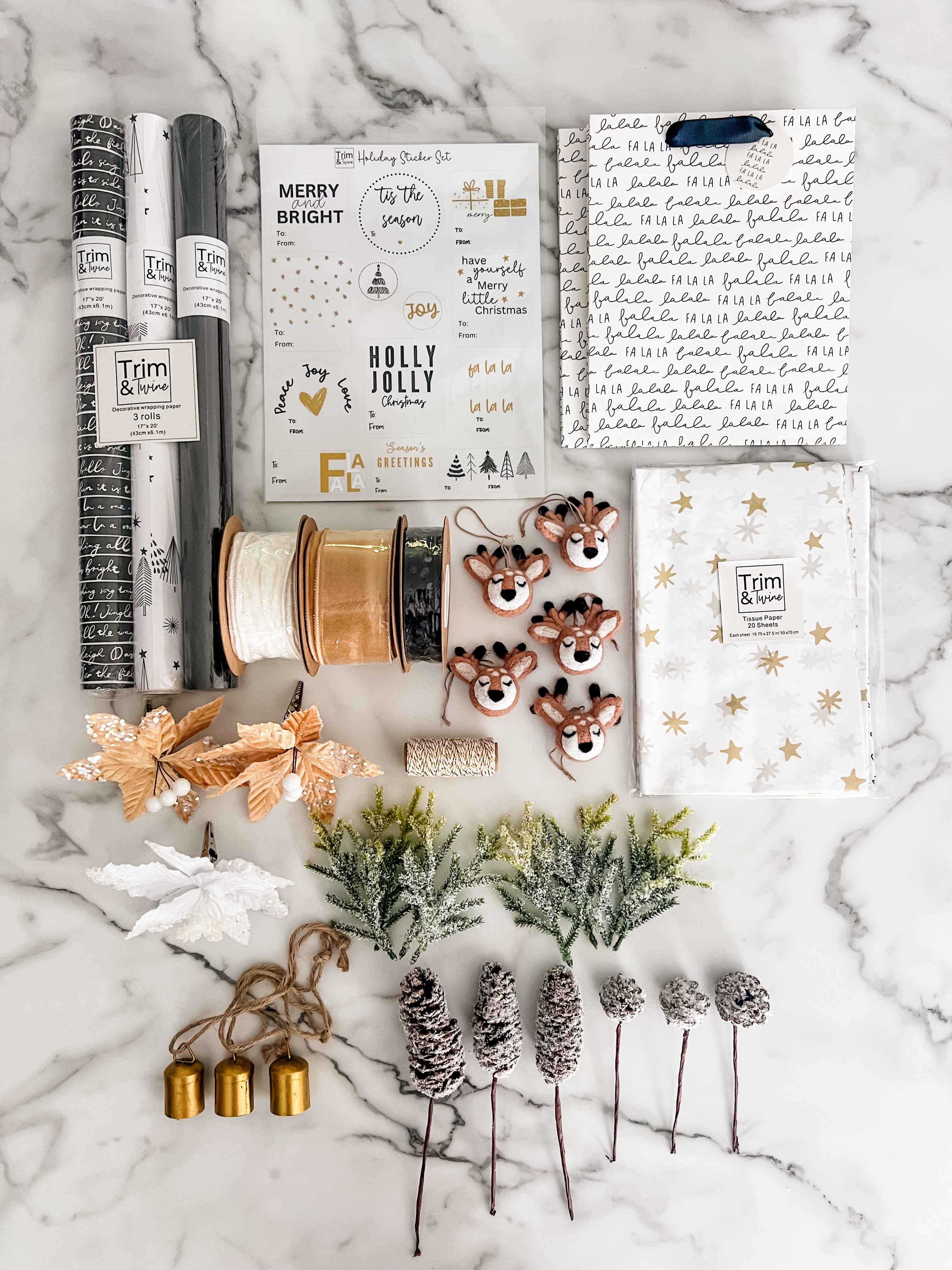 2026 Deluxe Holiday Wrapping Kit - Black & White