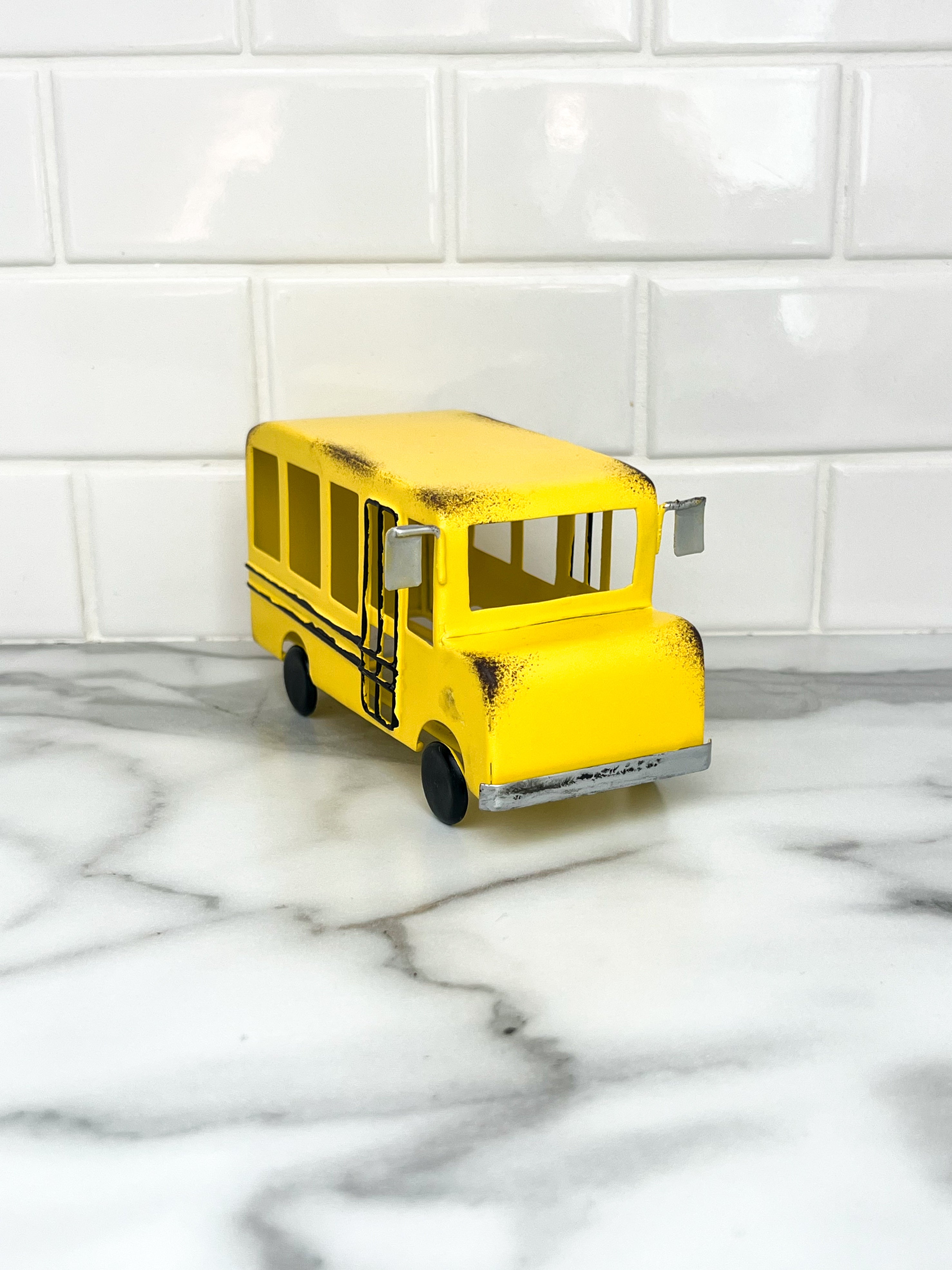 Metal Yellow School bus - PREORDER