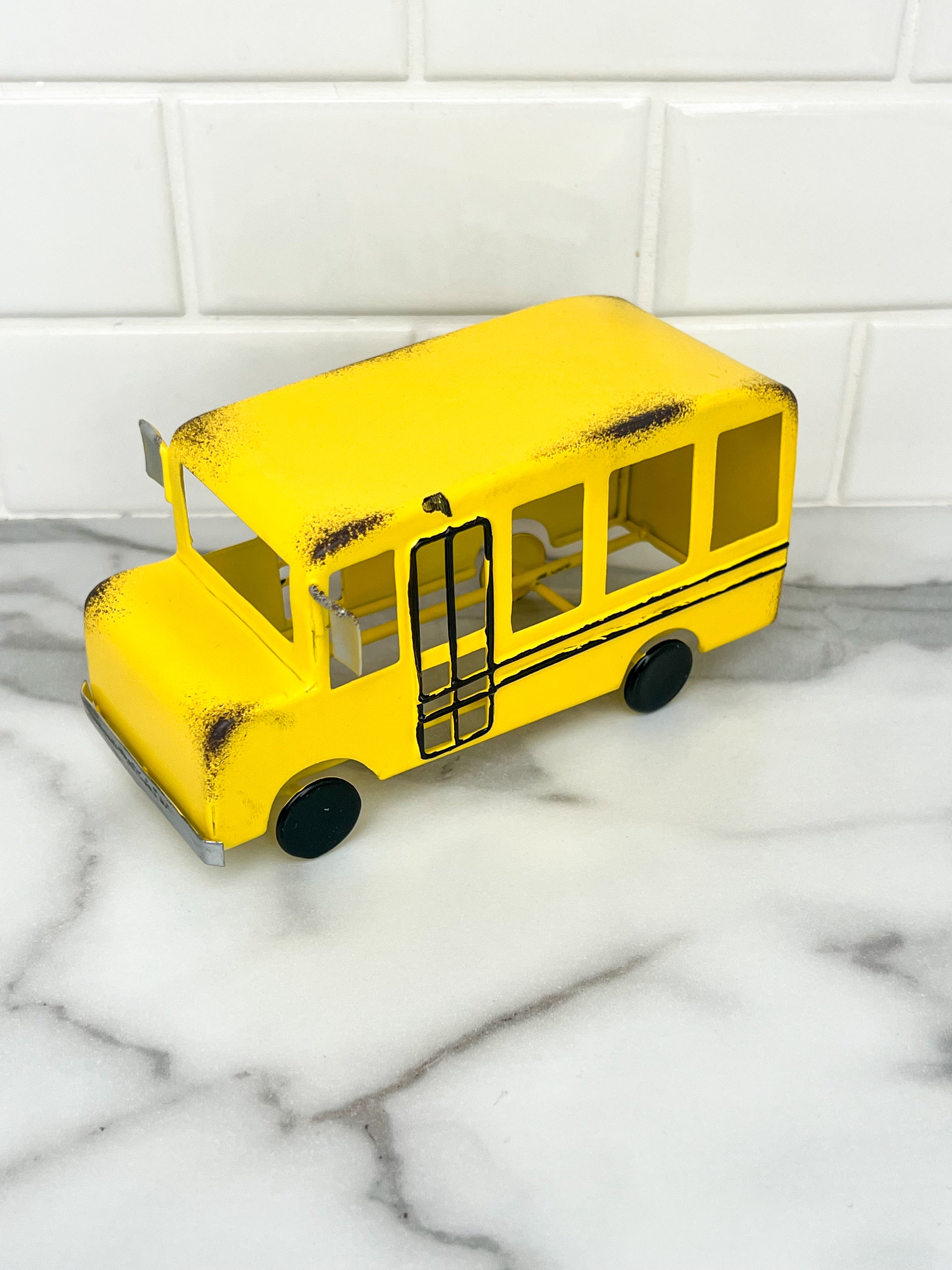 Metal Yellow School bus - PREORDER